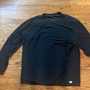 Vuori Jet Black Long Sleeve Tee